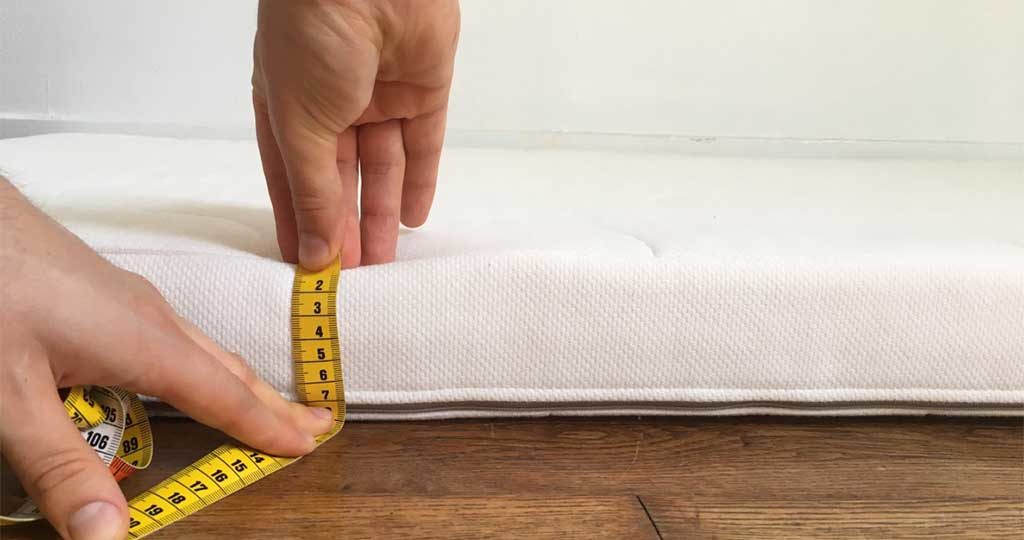 matelas bébé IKEA taille